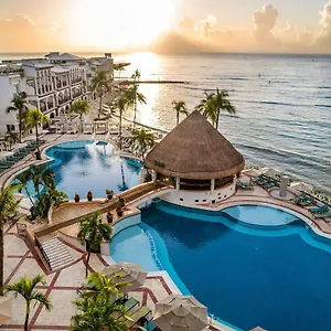 https://gran-porto-real-all-inclusive.quintano-roohotels.com